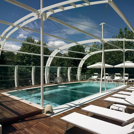 Hotel Boemia 4*