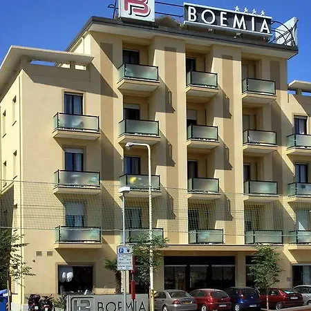 호텔 Boemia 리치오네